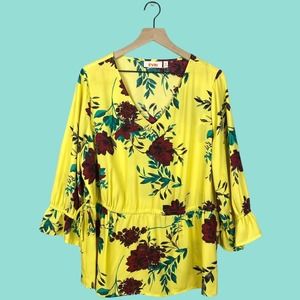 NWT EVRI Plus Size Floral 3/4 Sleeve Adjustable Waist Tie V-Neck Blouse